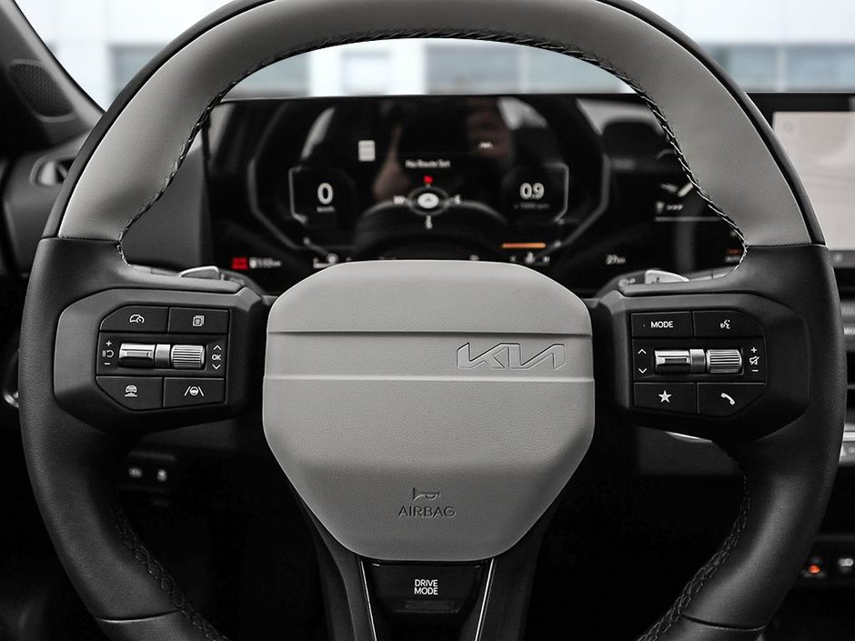 2025 Kia K4 GT-Line Turbo Limited-9