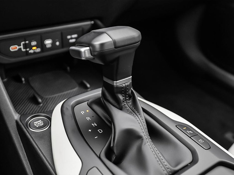2025 Kia K4 GT-Line Turbo Limited-13