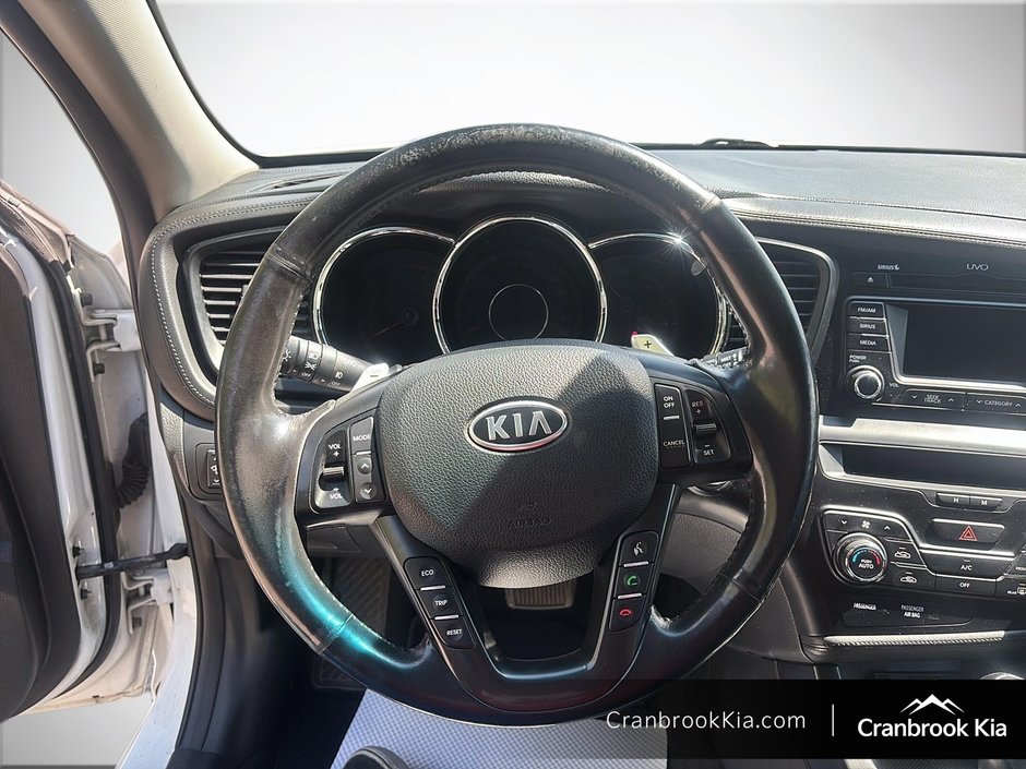 2012 Kia Optima BASE-11