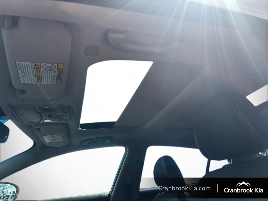 2012 Kia Optima BASE-15