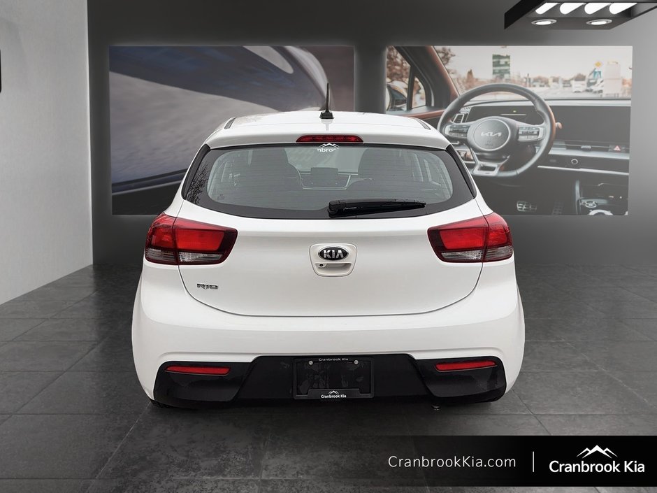 2021 Kia Rio 5-door LX+-2