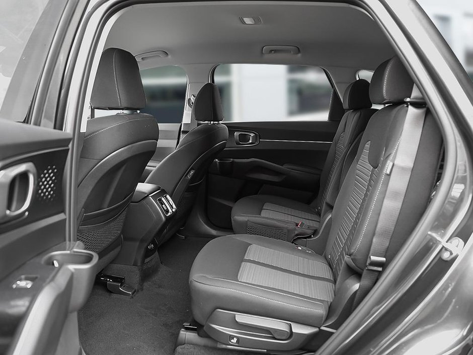 2026 Kia Sorento HEV LX AWD-18