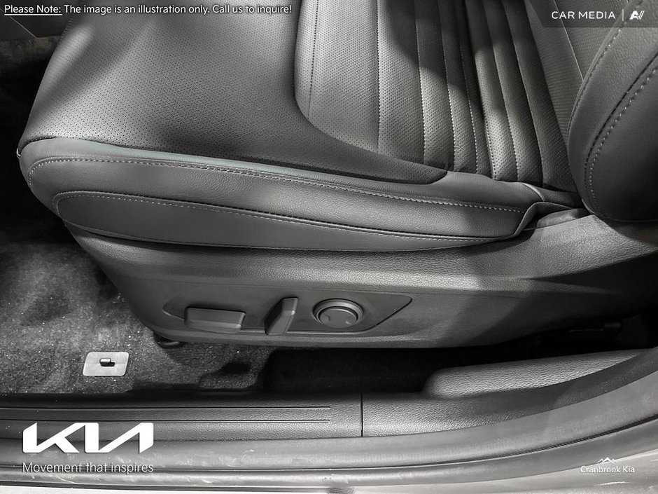 2025 Kia SPORTAGE PHEV SX - Black Interior-21