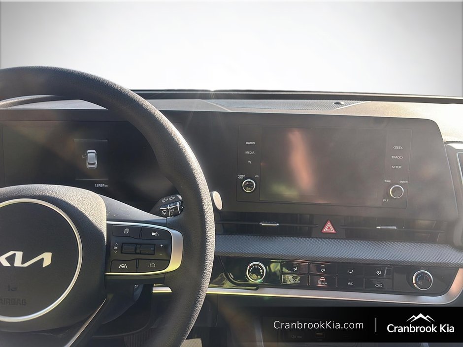 2024 Kia Sportage LX-13