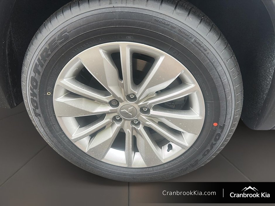 2025 Mitsubishi OUTLANDER ES-6