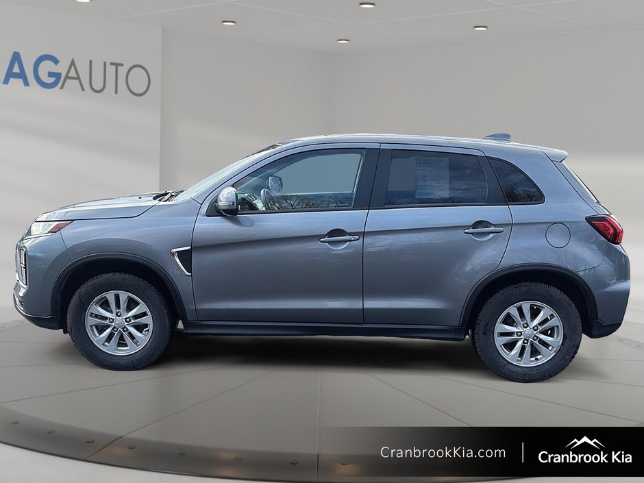 2021 Mitsubishi RVR SE-4