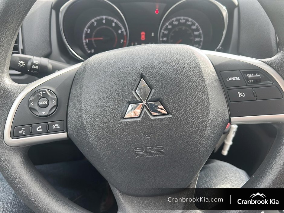 2025 Mitsubishi RVR ES-10