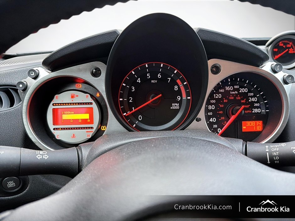 2009 Nissan 370Z BASE-13