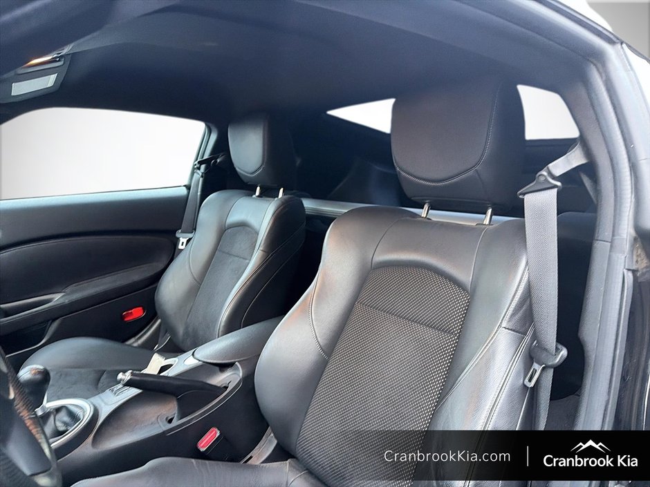 2009 Nissan 370Z BASE-8