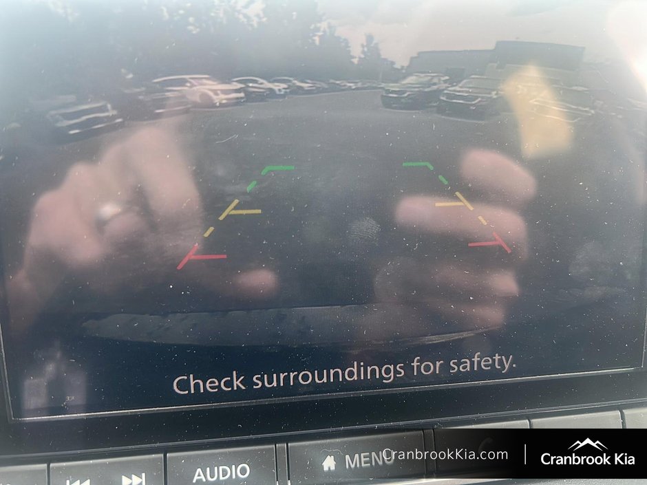 2024 Nissan ROGUE SV-16