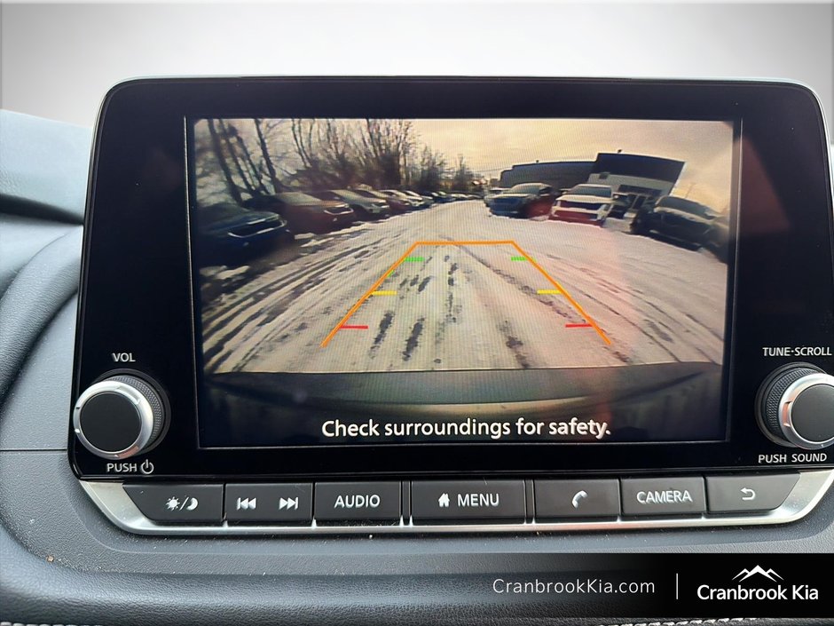 2025 Nissan ROGUE SV MOONROOF-17