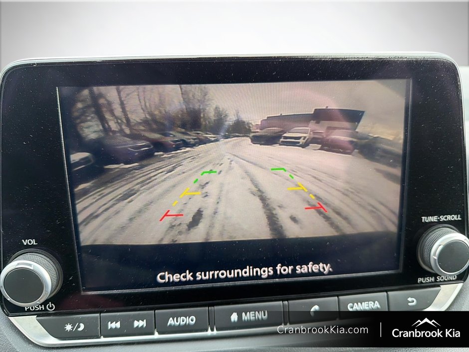 2025 Nissan ROGUE SV MOONROOF-16