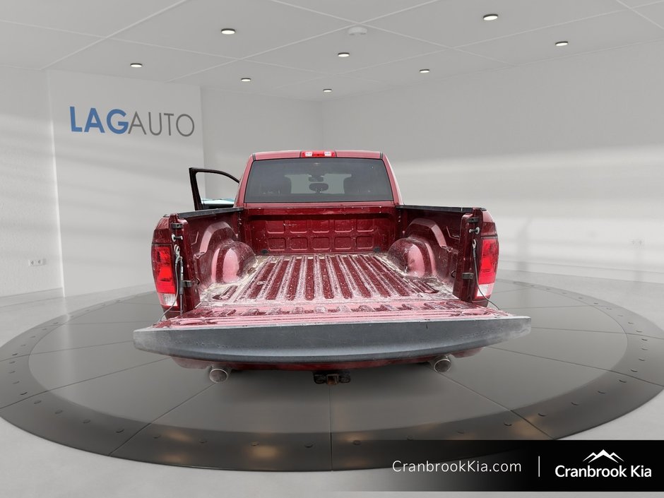 2019 Ram 1500 CLASSIC EXPRESS-16