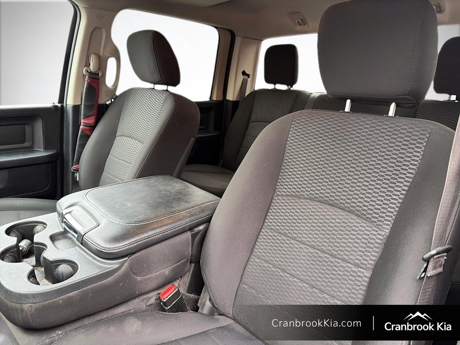 2019 Ram 1500 CLASSIC EXPRESS-8