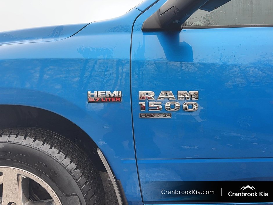 2022 Ram 1500 Classic EXPRESS-5