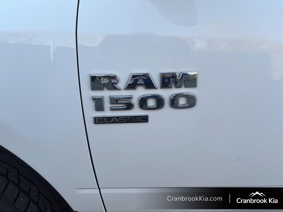 2022 Ram 1500 Classic SLT-5
