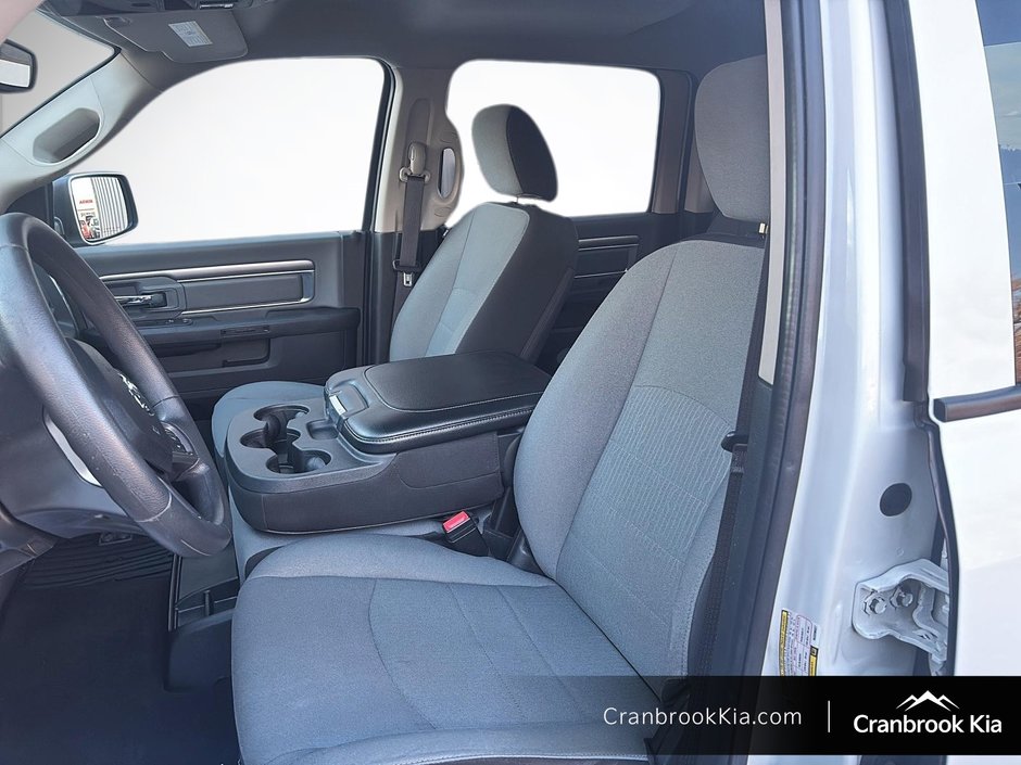 2022 Ram 1500 Classic SLT-8