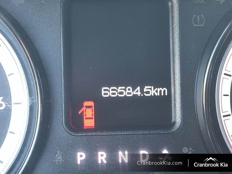 2022 Ram 1500 Classic SLT-12