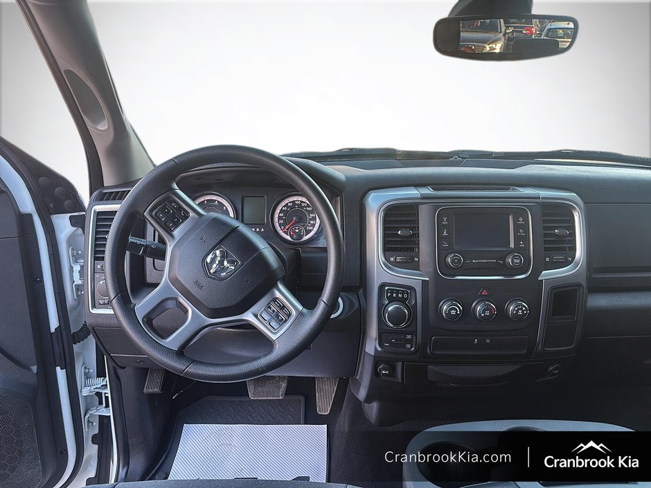 2022 Ram 1500 Classic SLT-9