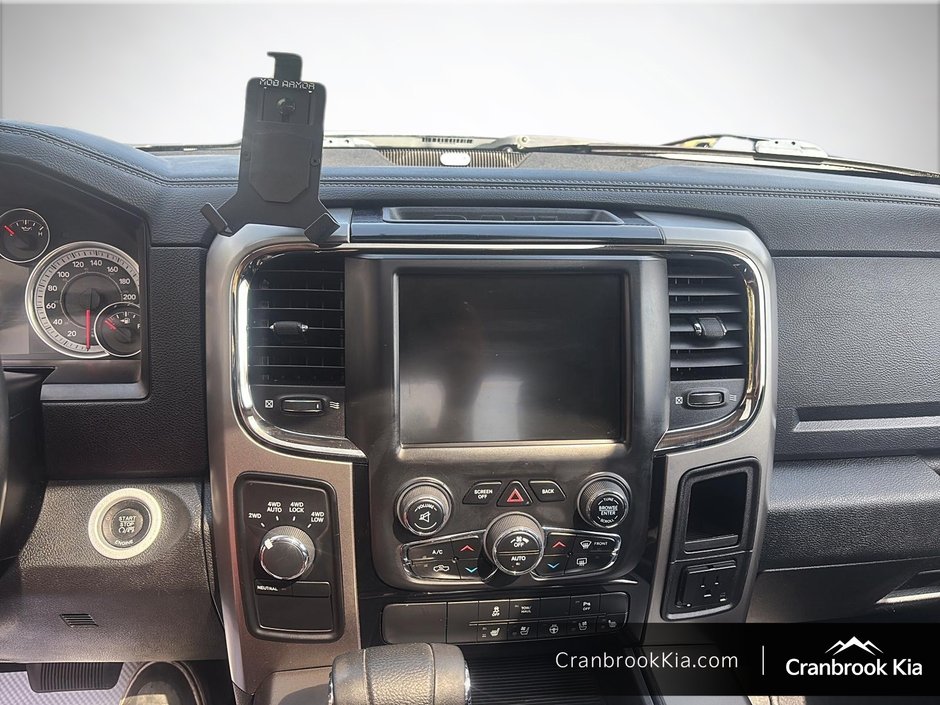 2013 Ram 1500 SPORT-13
