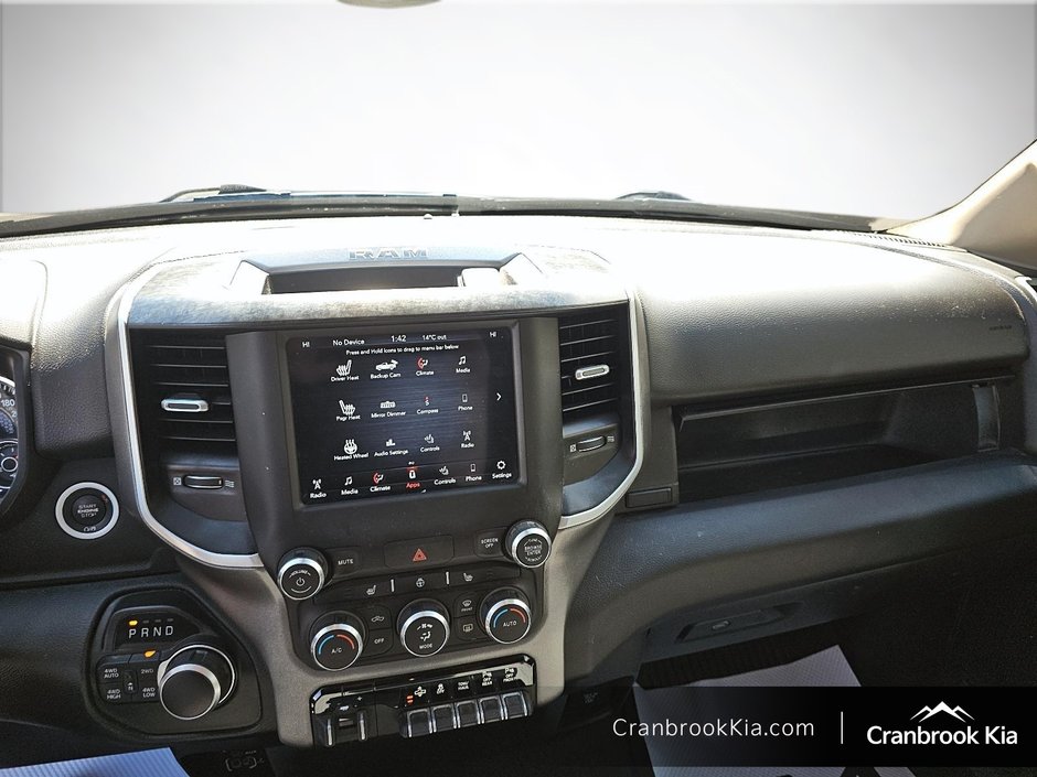 2020 Ram 1500 BIG HORN-13