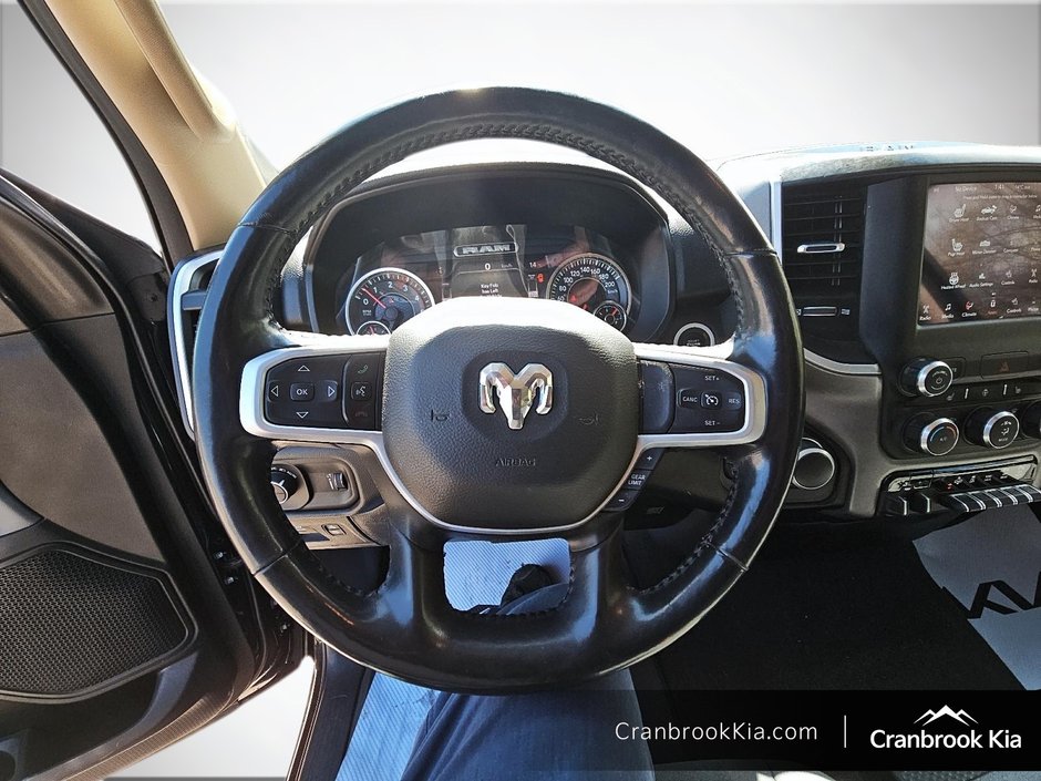 2020 Ram 1500 BIG HORN-11