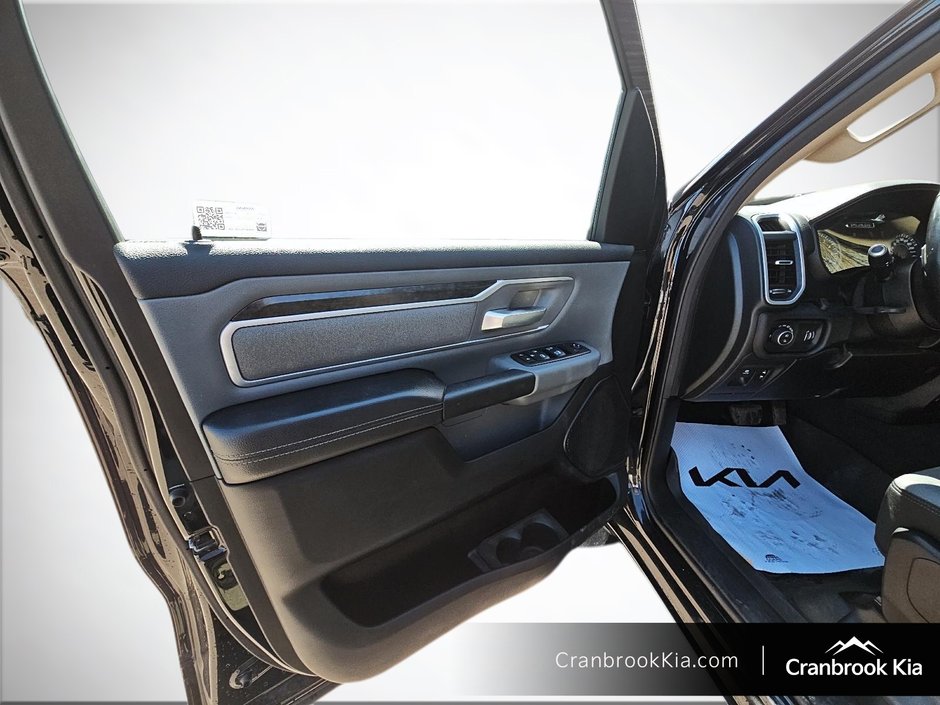 2020 Ram 1500 BIG HORN-10