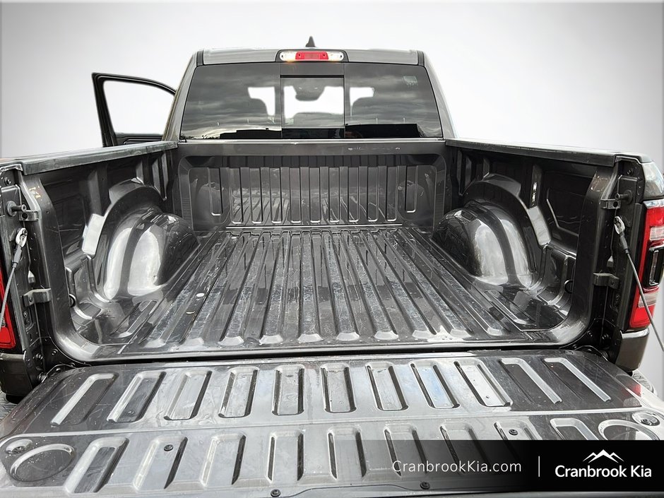 2024 Ram 1500 SPORT-16