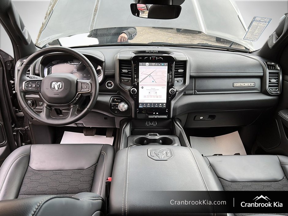 2024 Ram 1500 SPORT-9
