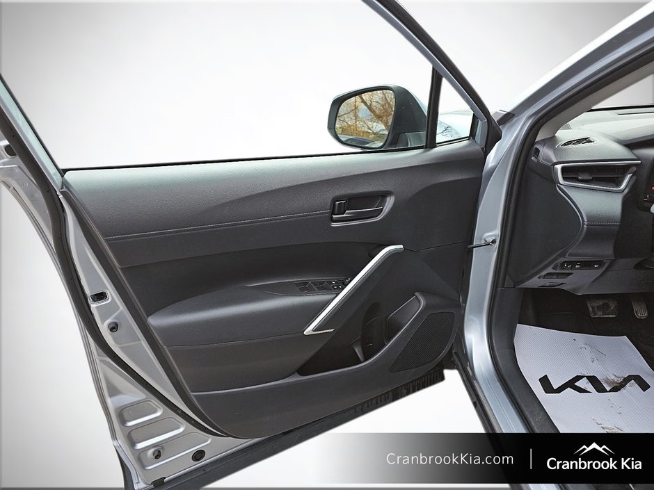 2022 Toyota COROLLA CROSS BASE-10