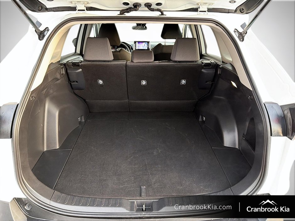 2025 Toyota RAV4 LE-5