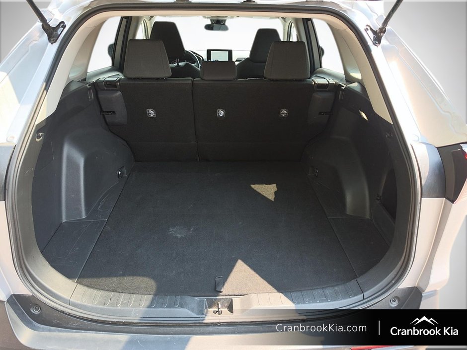 2025 Toyota RAV4 LE-5