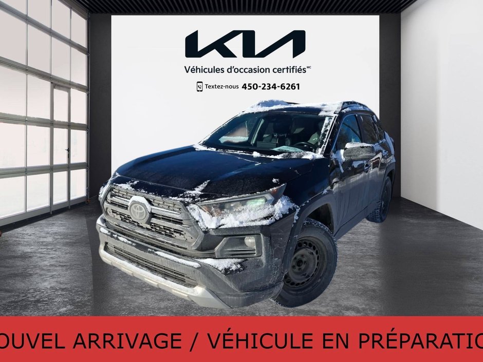 Toyota RAV4 Trail, 8 PNEUS, AWD, TOIT OUVRANT, CUIR, MAGS 2019 à Mirabel, Québec