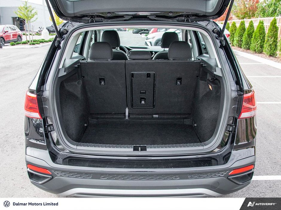 2022 Volkswagen Taos Trendline 23658V Dalmar Motors Ltd in London