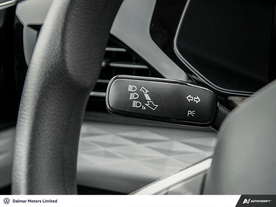 2022 Volkswagen Taos Trendline 23658V Dalmar Motors Ltd in London