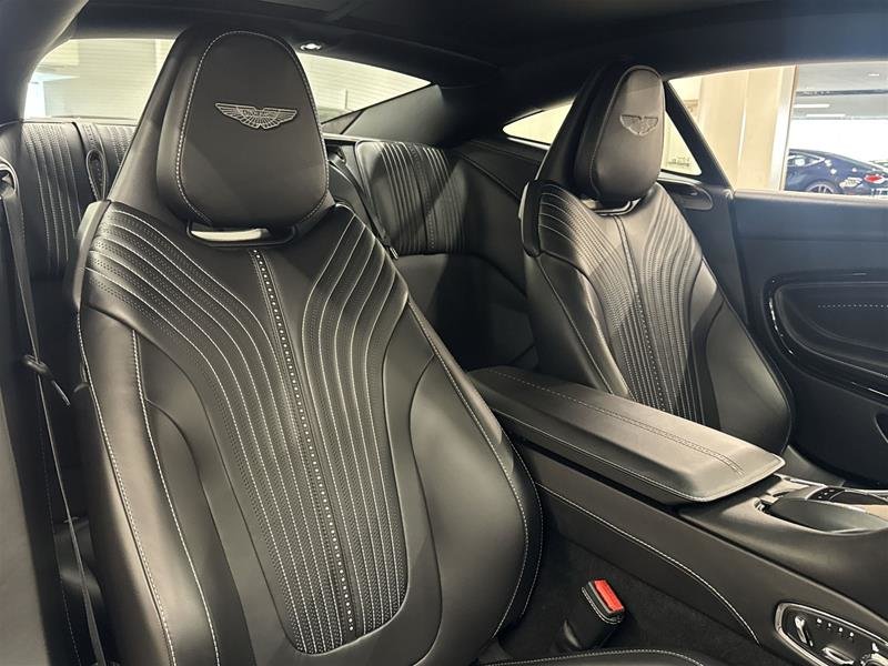 2017 Aston Martin DB11 Coupe-16