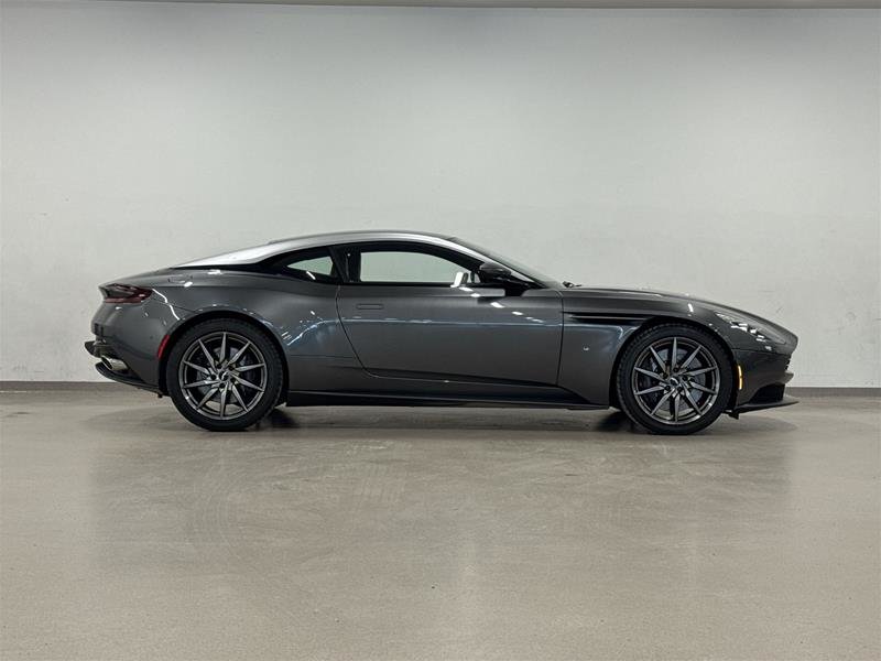 2017 Aston Martin DB11 Coupe-2