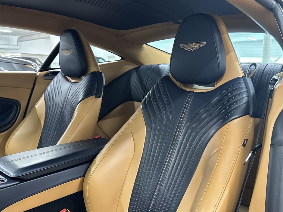 2018 Aston Martin DB11 V12 Coupe-15