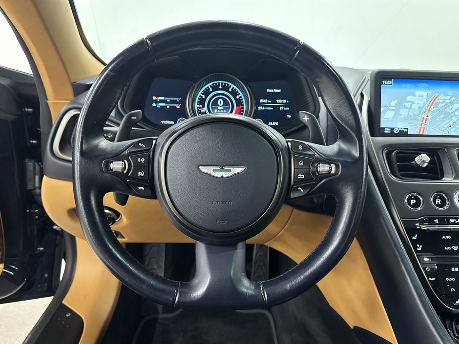 2018 Aston Martin DB11 V12 Coupe-19