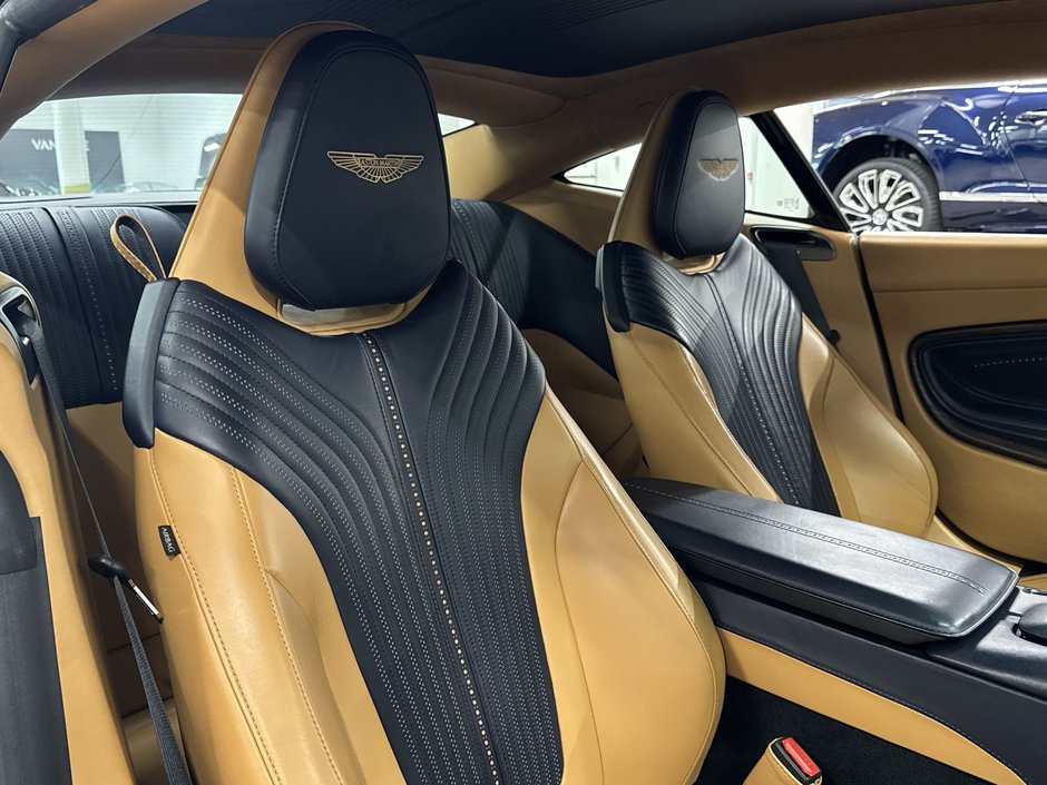 2018 Aston Martin DB11 V12 Coupe-25