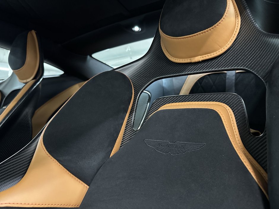 2024 Aston Martin DB12 Coupe-22