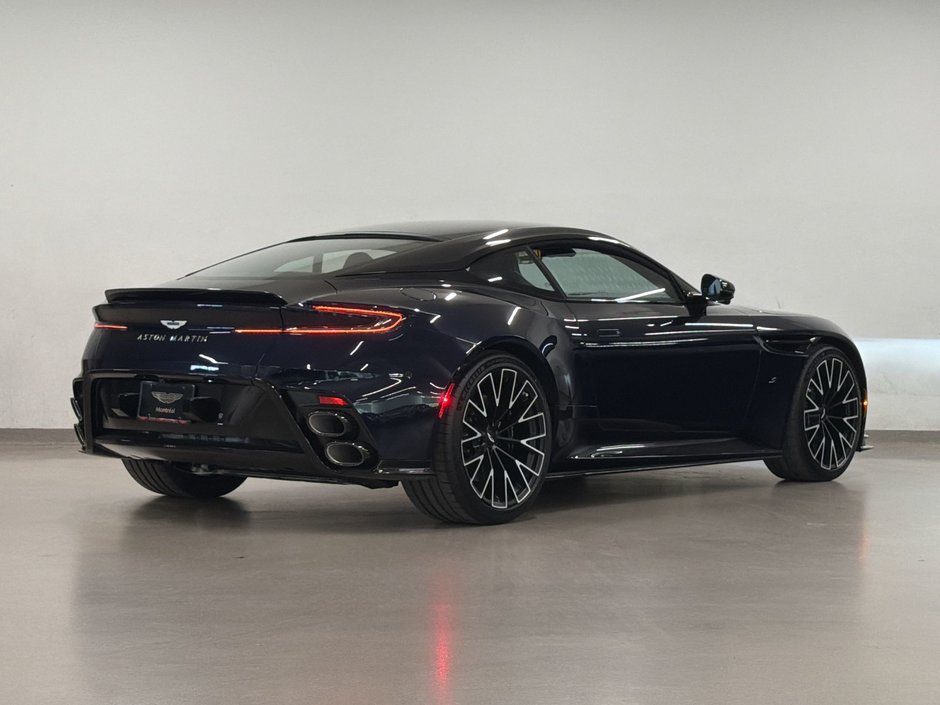 2026 Aston Martin DB12 V8 S Coupe-7