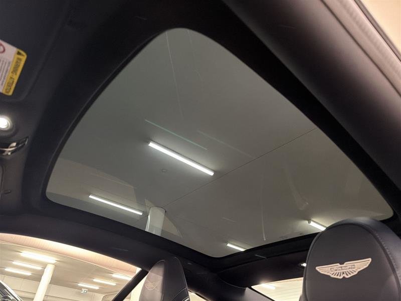 Aston Martin DB12 V8 S Coupe 2026-12