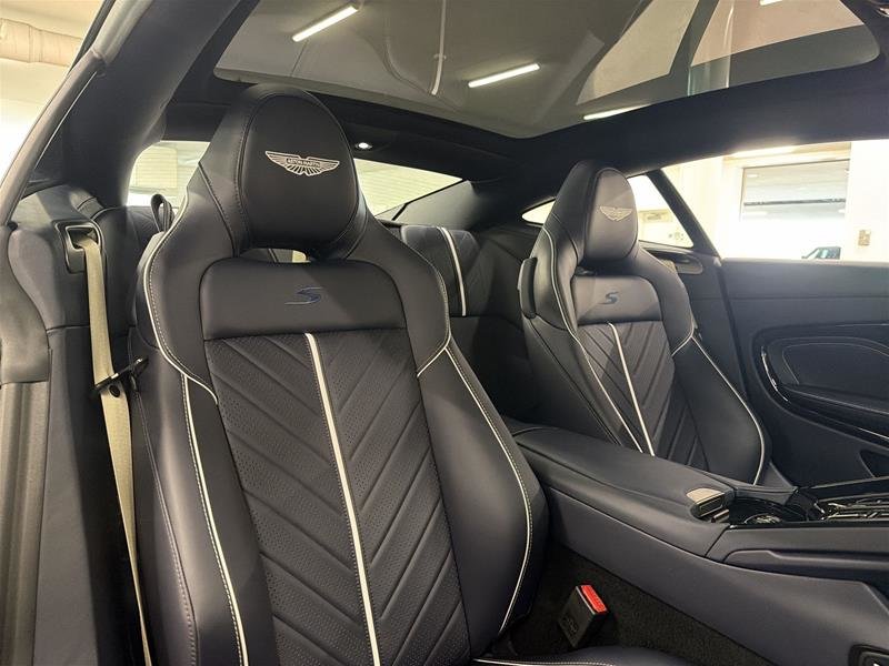 Aston Martin DB12 V8 S Coupe 2026-15