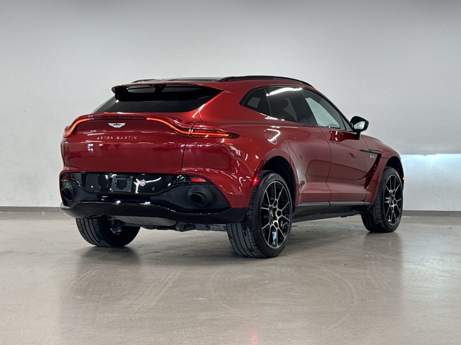 2021 Aston Martin DBX-7