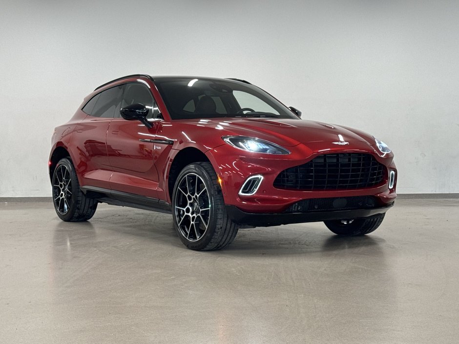 2021 Aston Martin DBX-1
