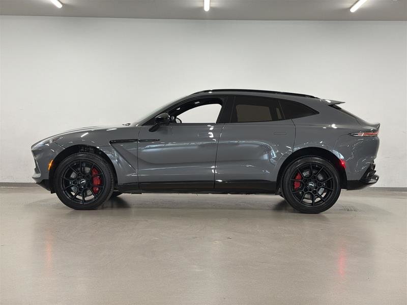 2021 Aston Martin DBX-3