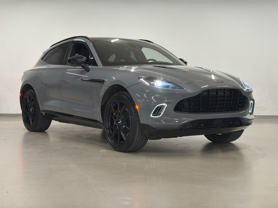 2021 Aston Martin DBX-1