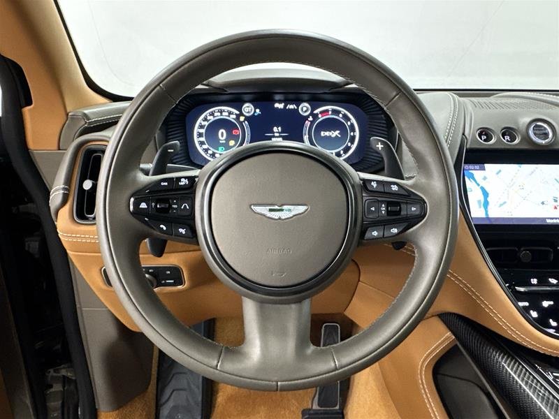 2022 Aston Martin DBX-12