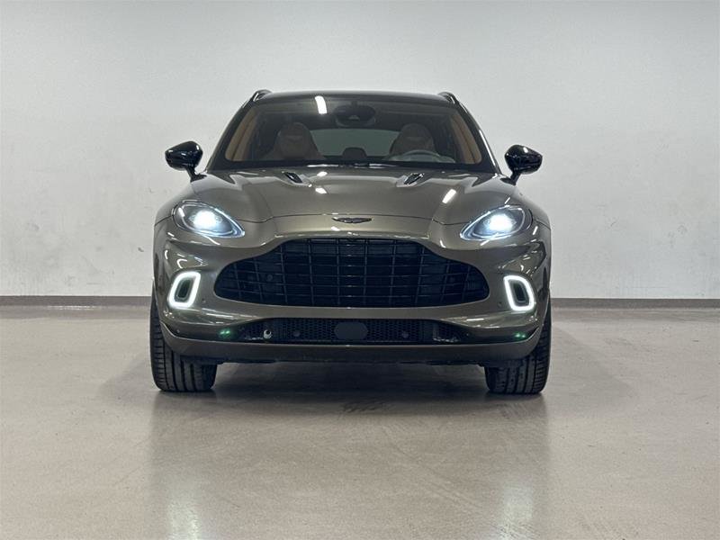 2022 Aston Martin DBX-2